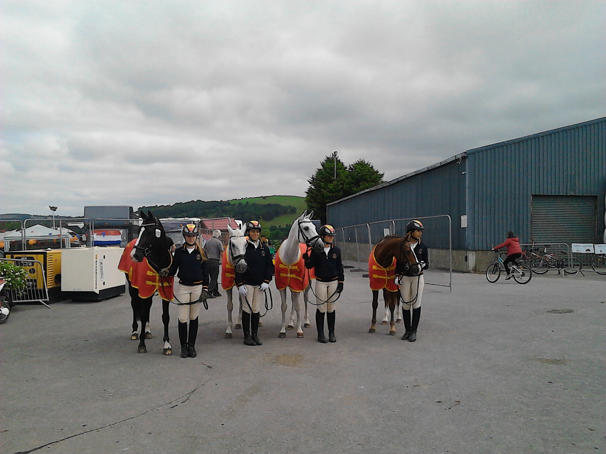El equipo Español finaliza décimo en el Campeonato de Europa de Ponis celebrado en Millstreet (Irlanda)